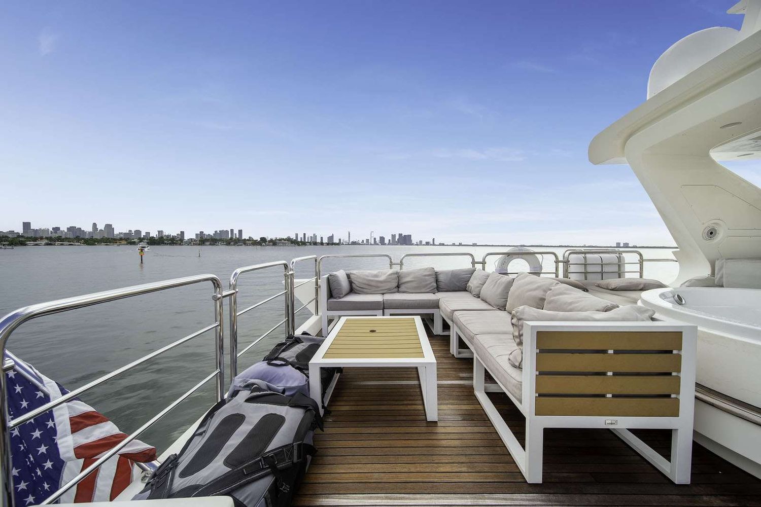 yacht-546430