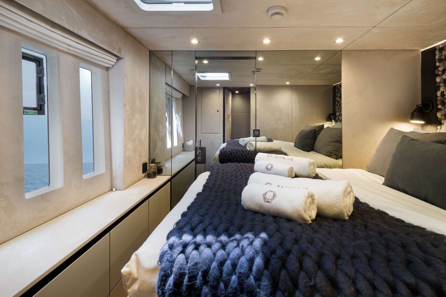 yacht-519492