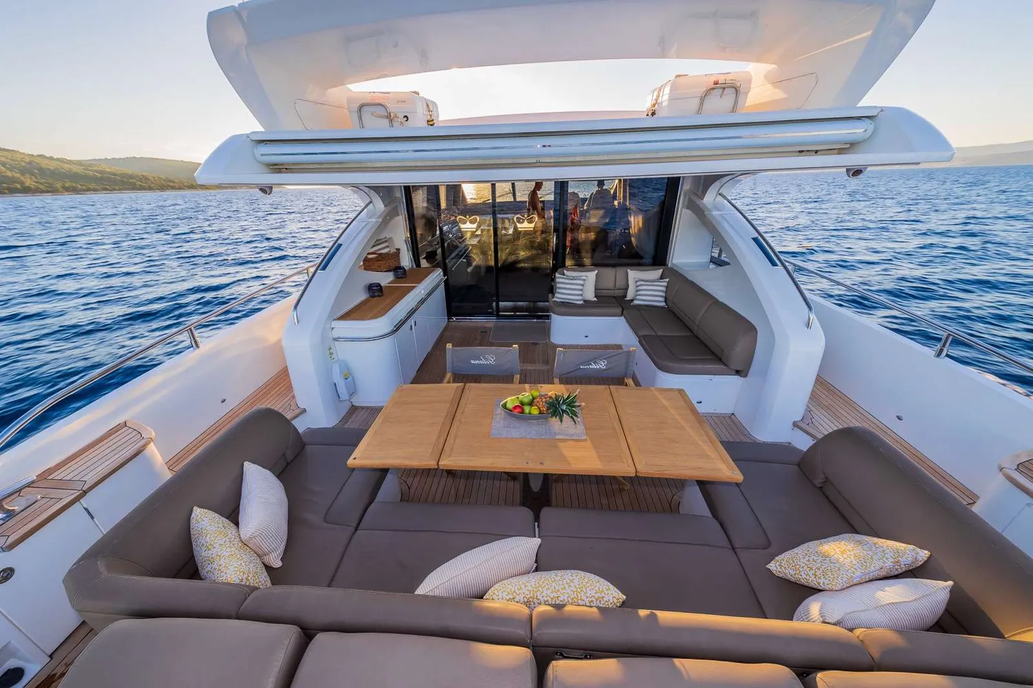 yacht-521376