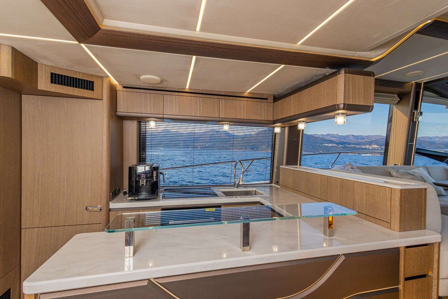 yacht-521359