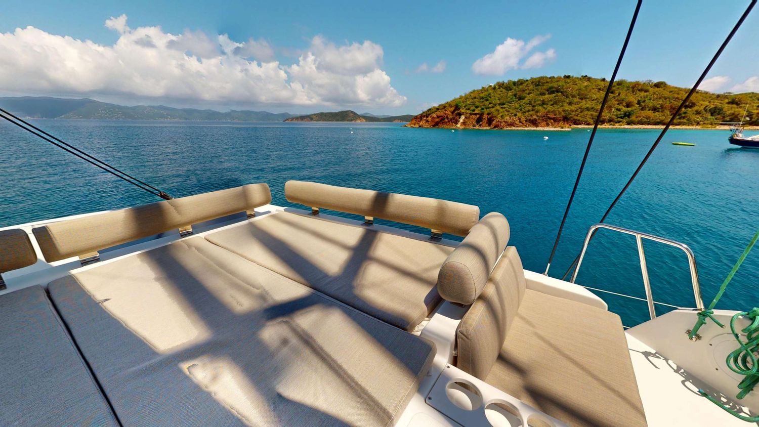 yacht-547606
