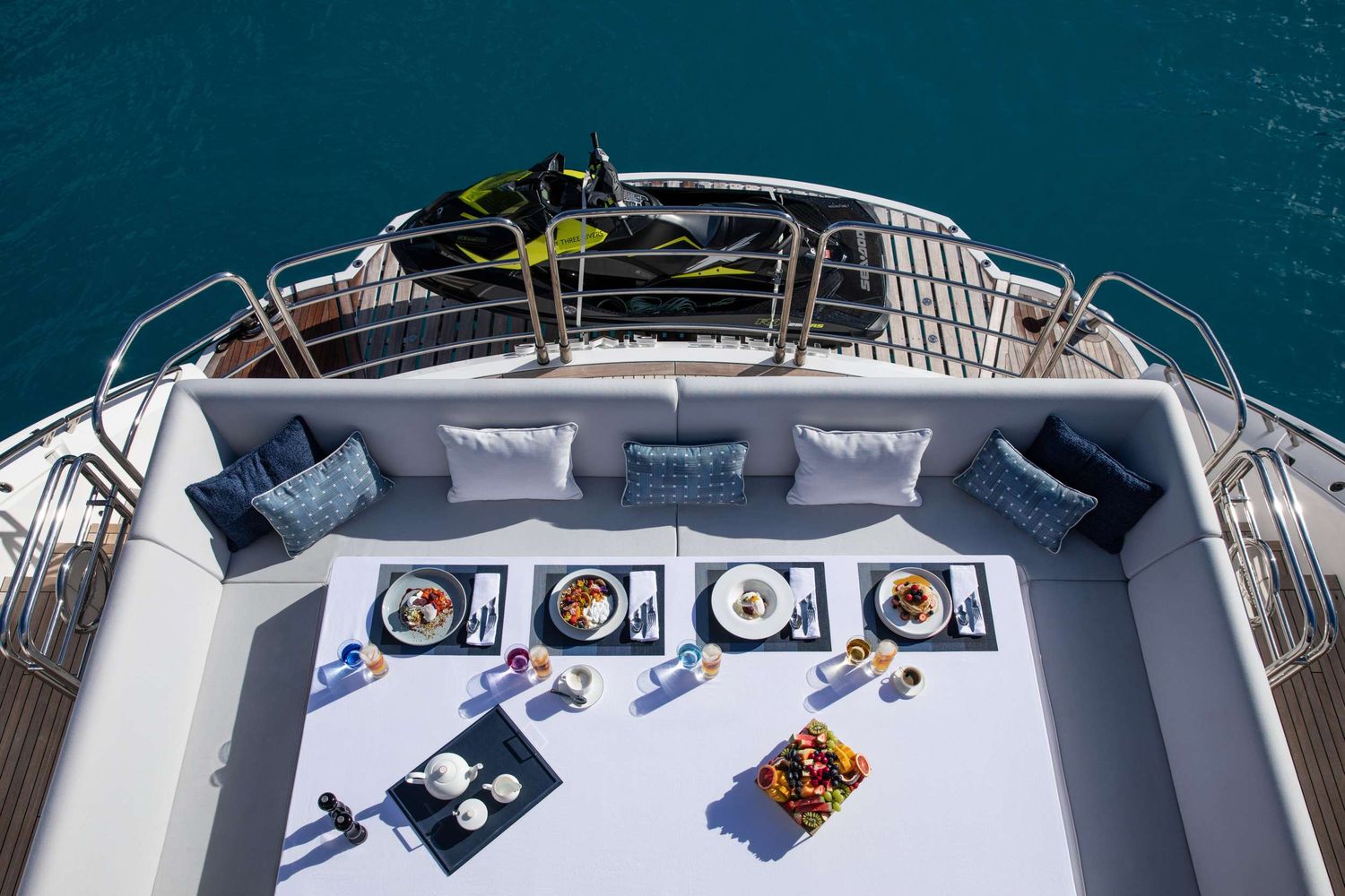 yacht-523163