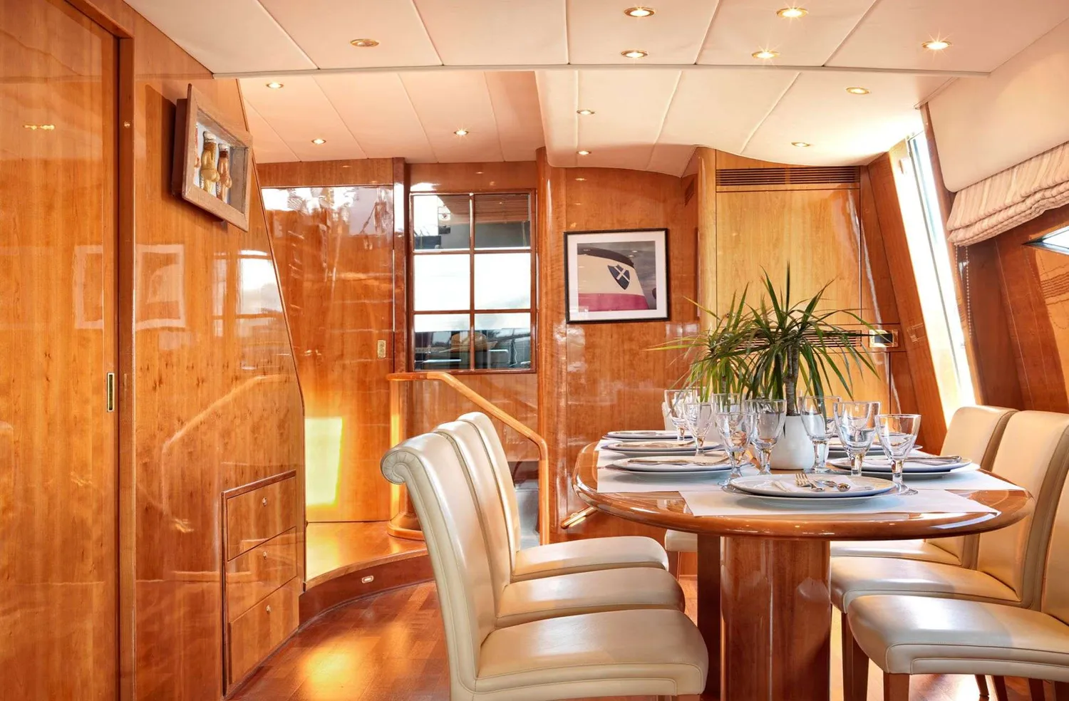 yacht-523314
