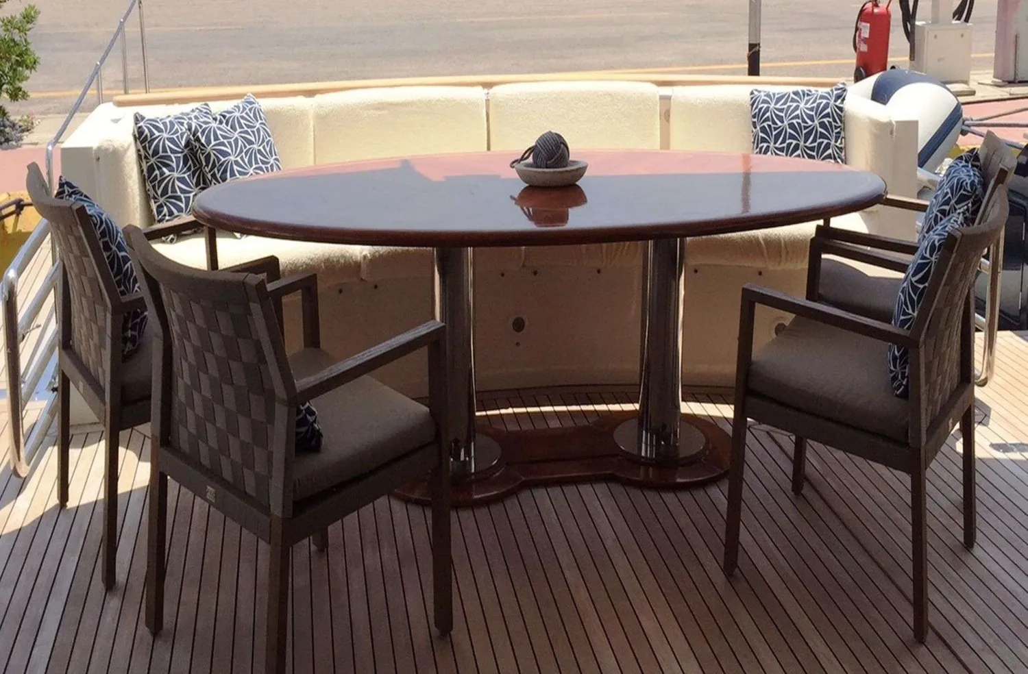 yacht-523315