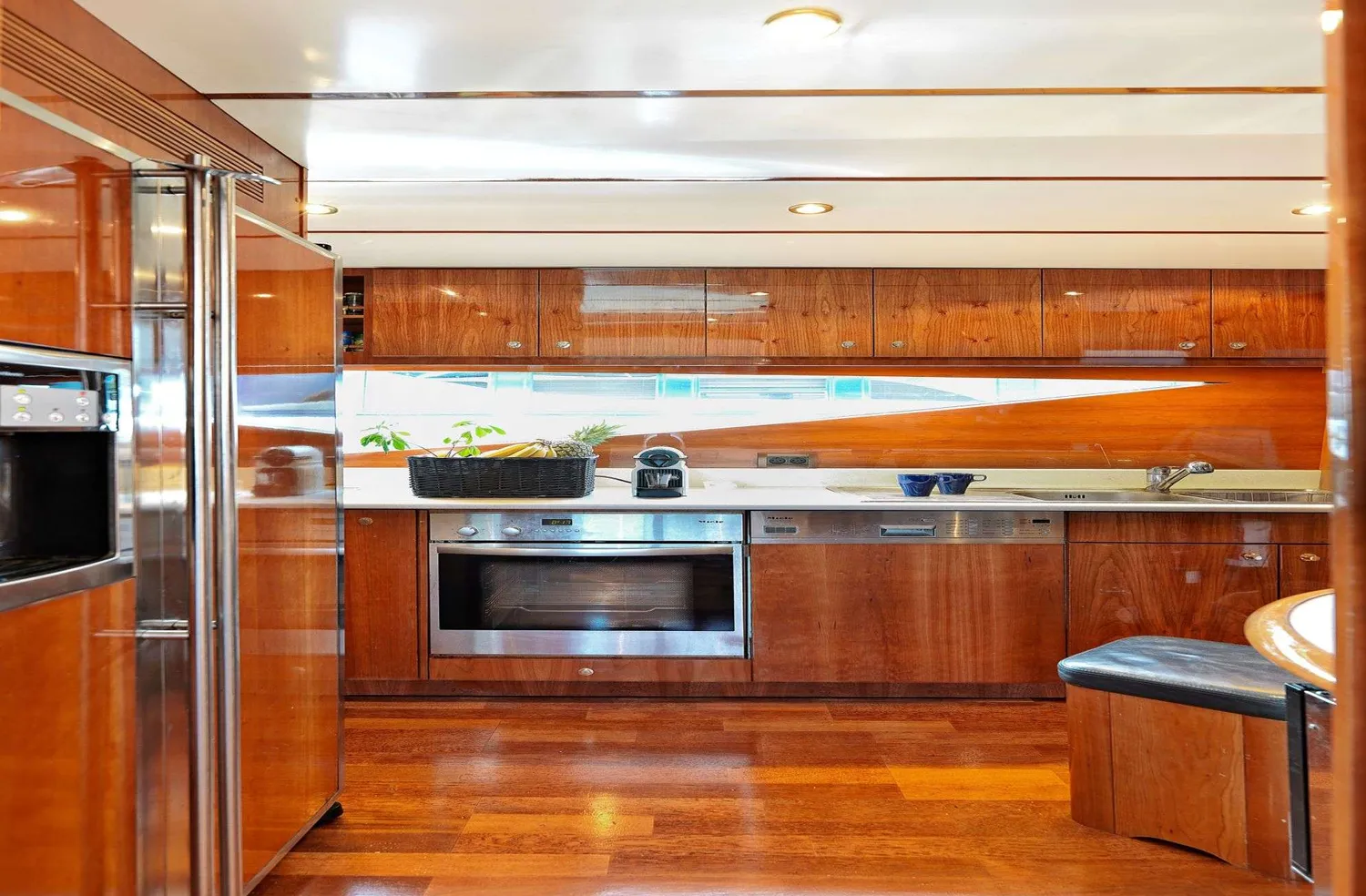 yacht-523316