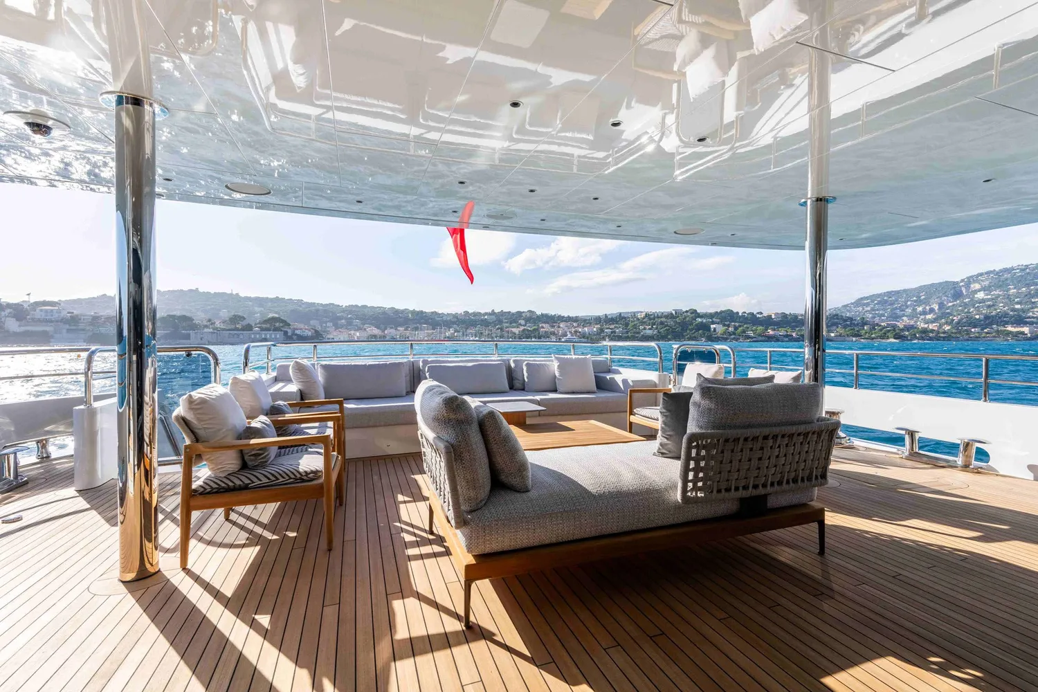 yacht-523437