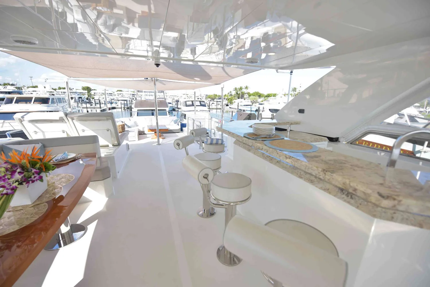 yacht-523879
