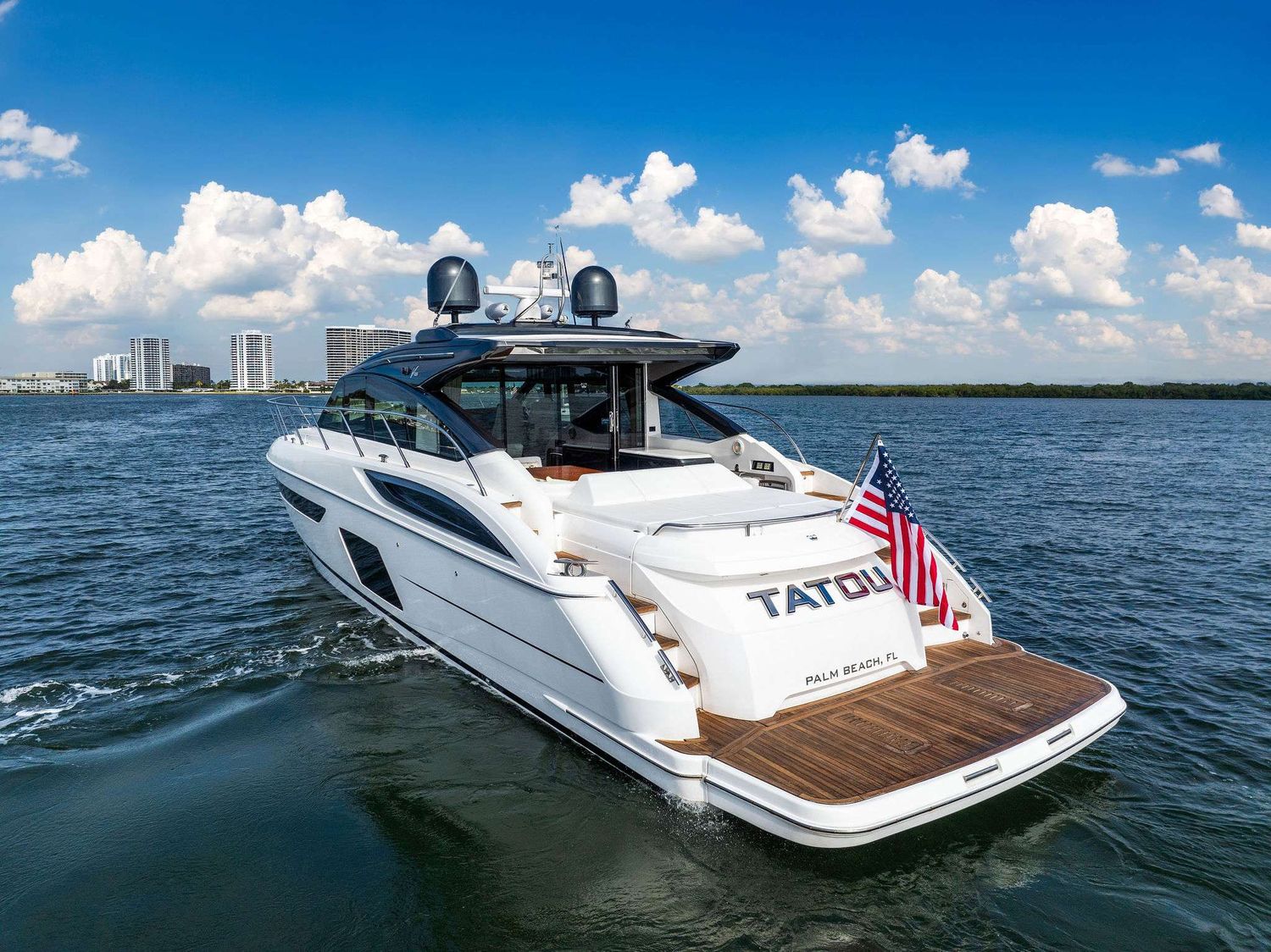 yacht-523567