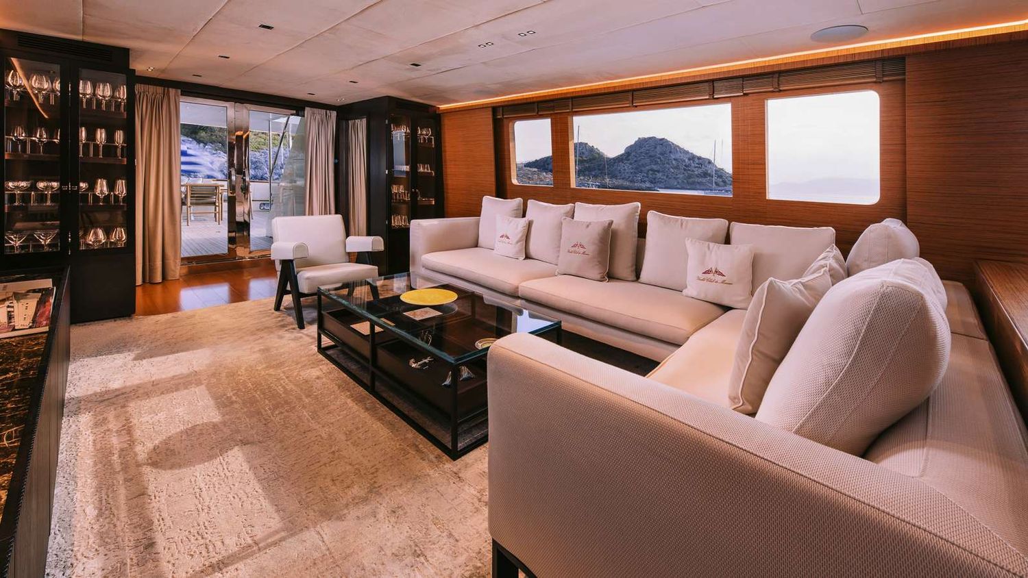 yacht-523897