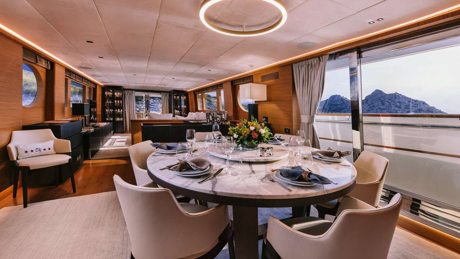 yacht-523898