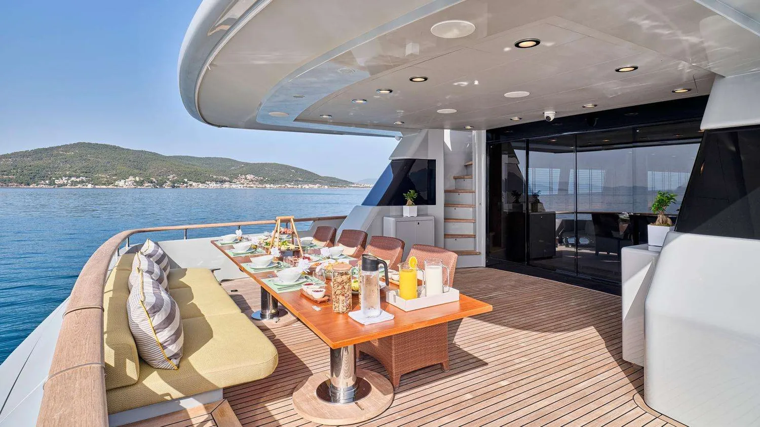 yacht-523929