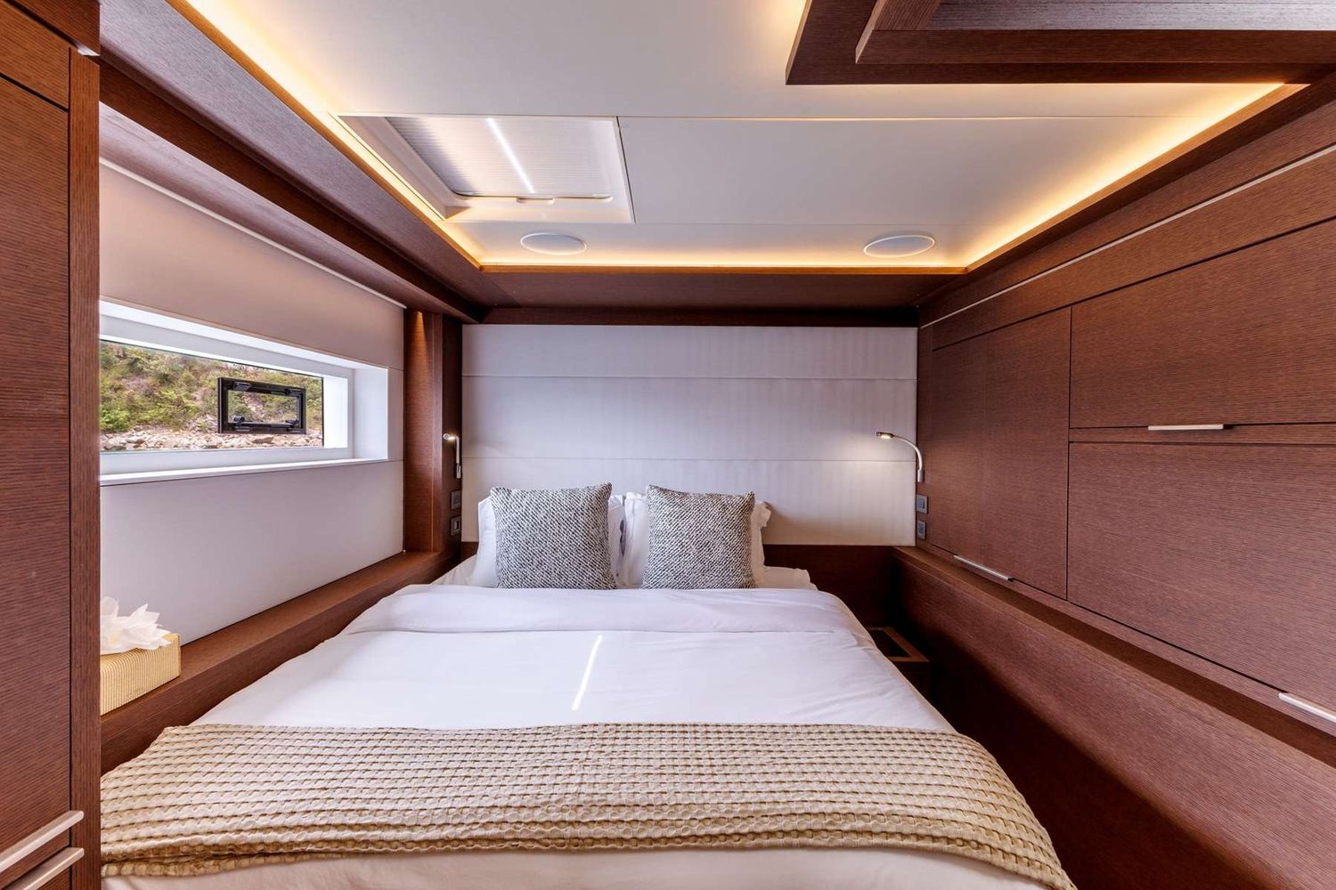 yacht-547485