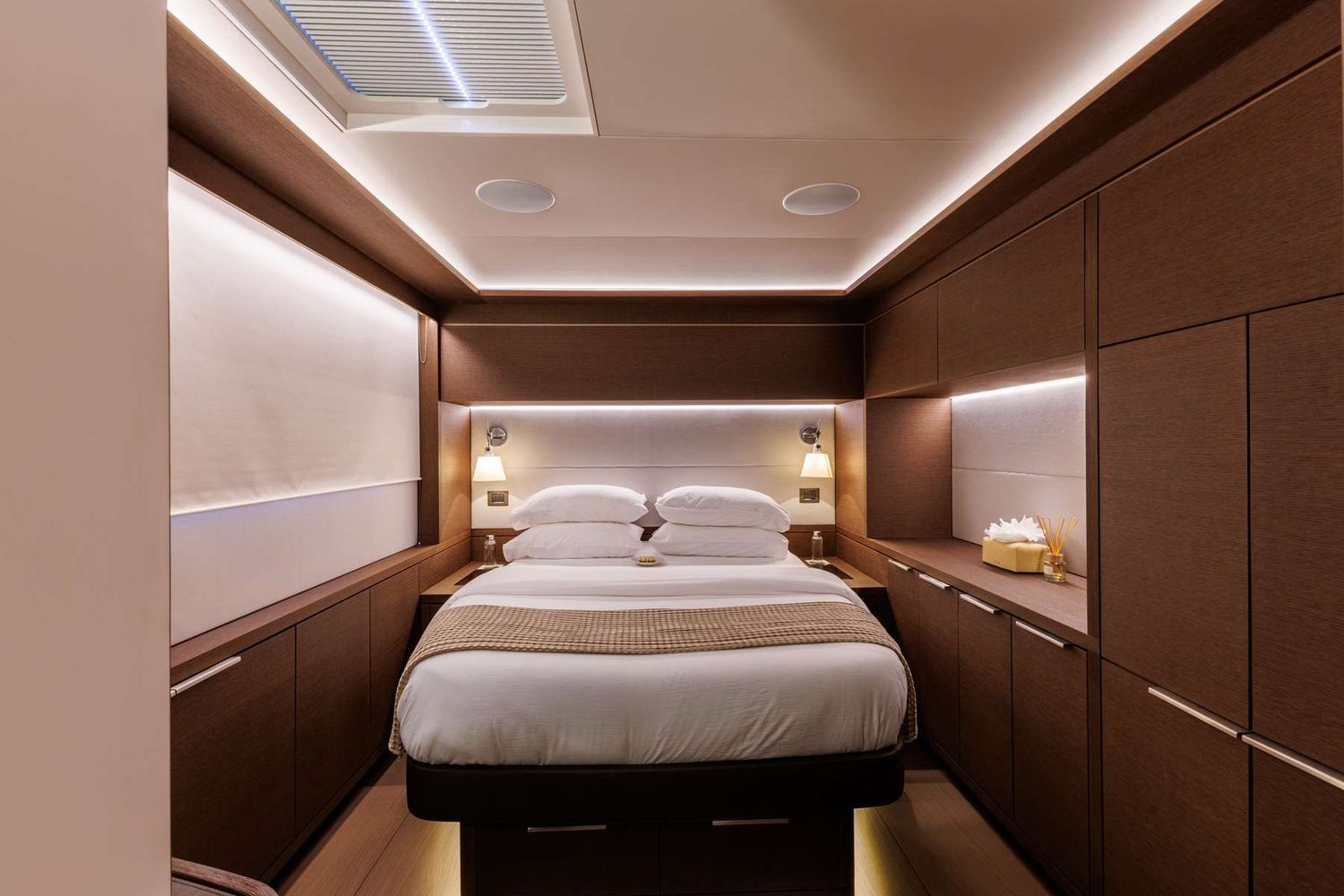 yacht-547486