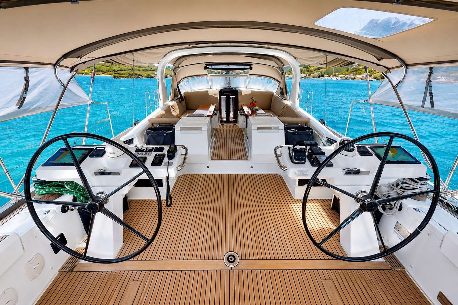 yacht-547163