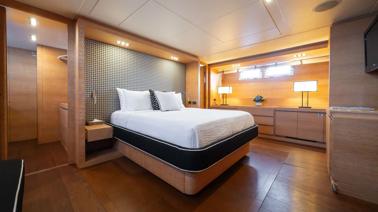 yacht-525158