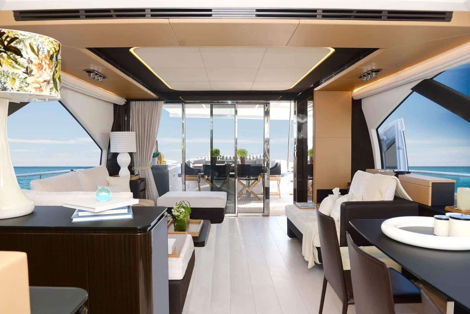 yacht-525515