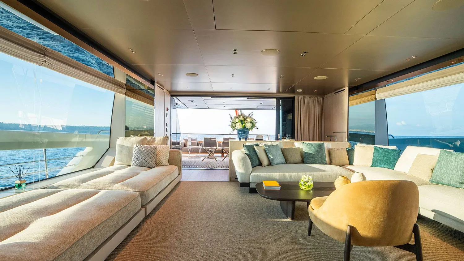 yacht-525880