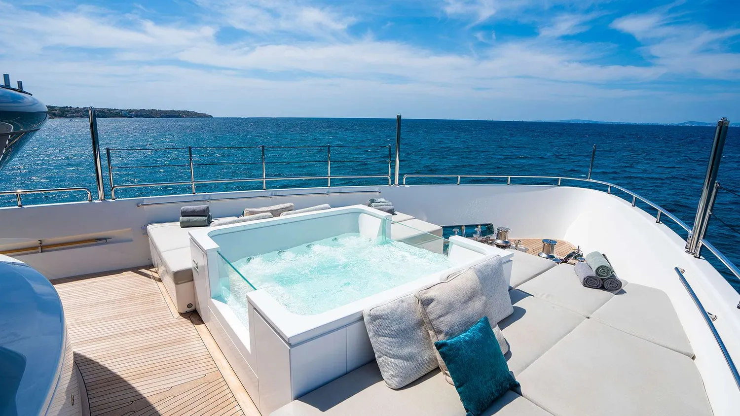 yacht-525883
