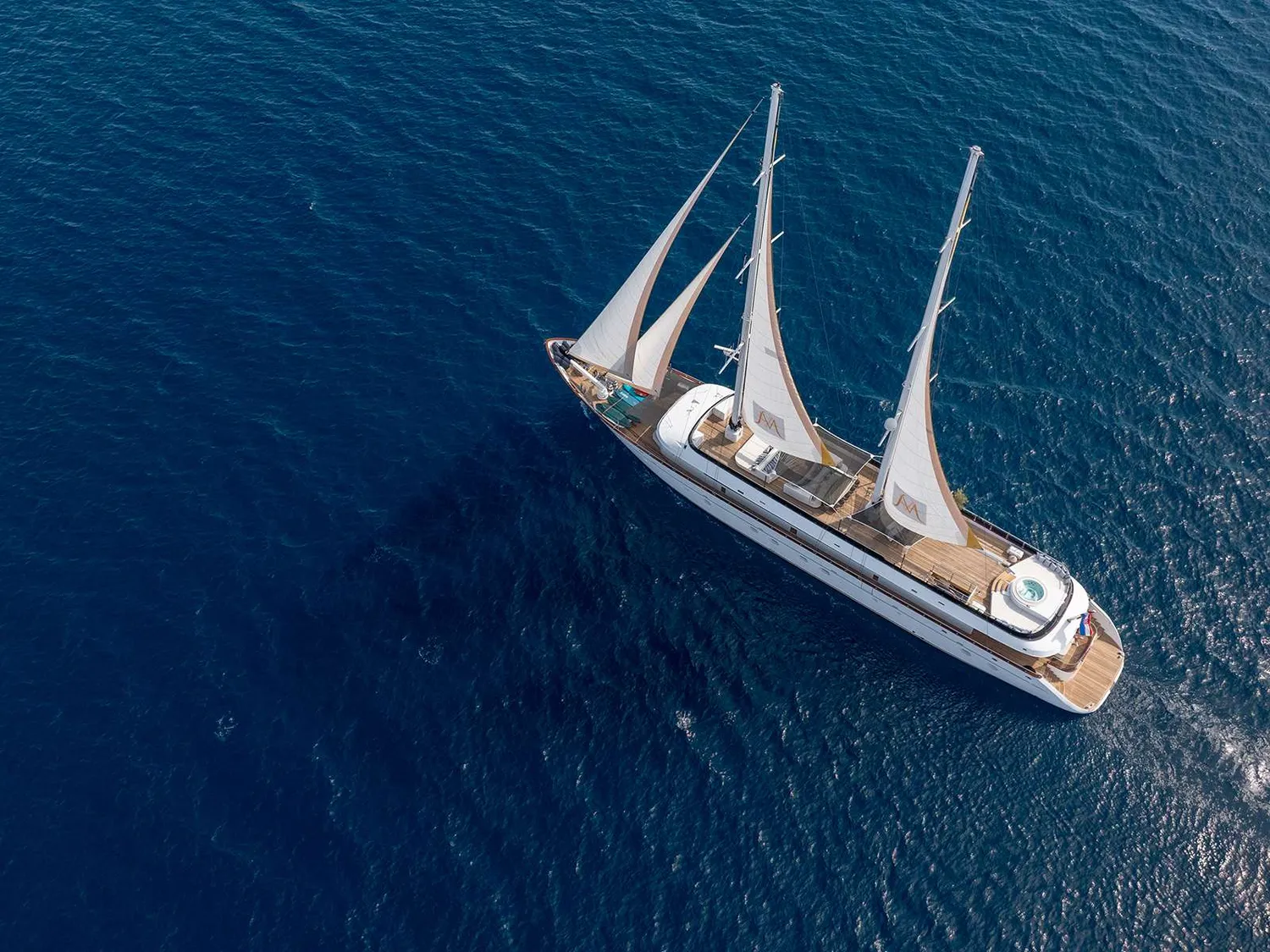 yacht-525701