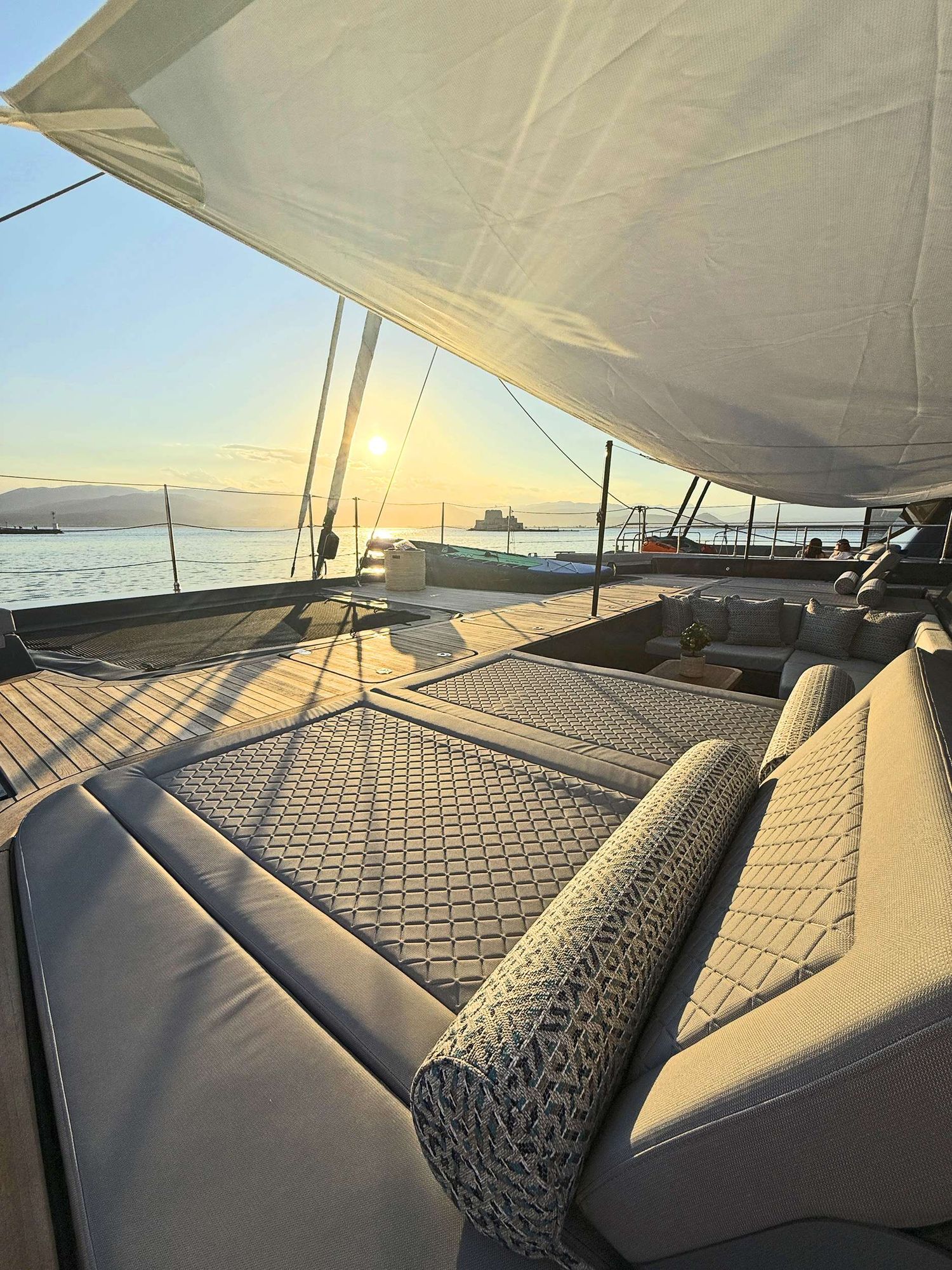 yacht-537841