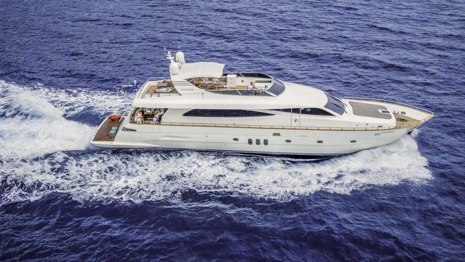 yacht-527566