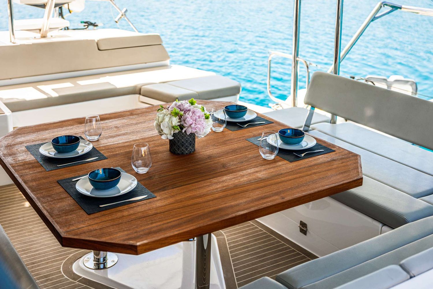 yacht-547552