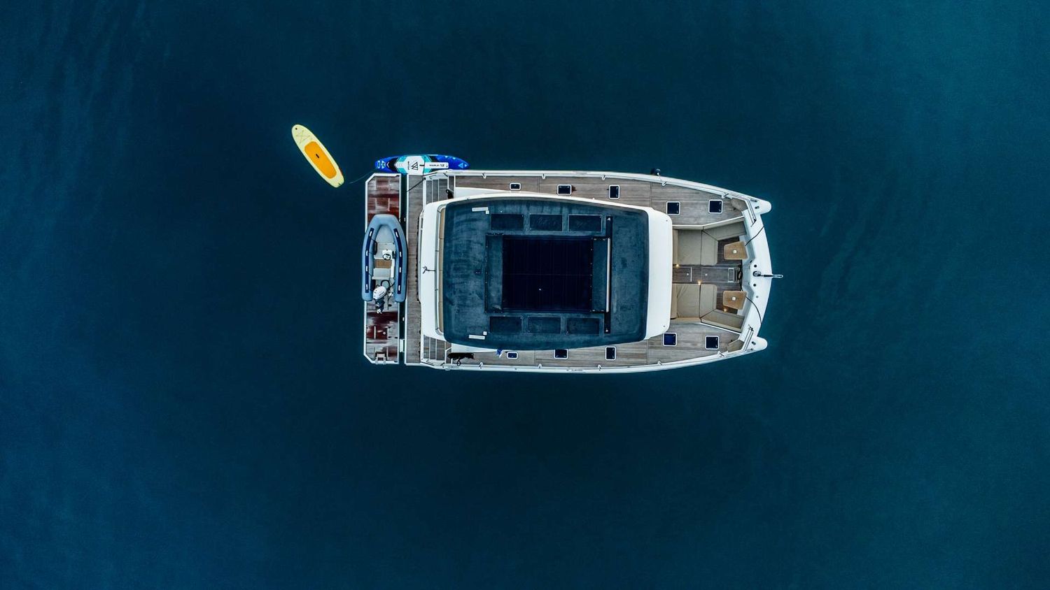 yacht-547465