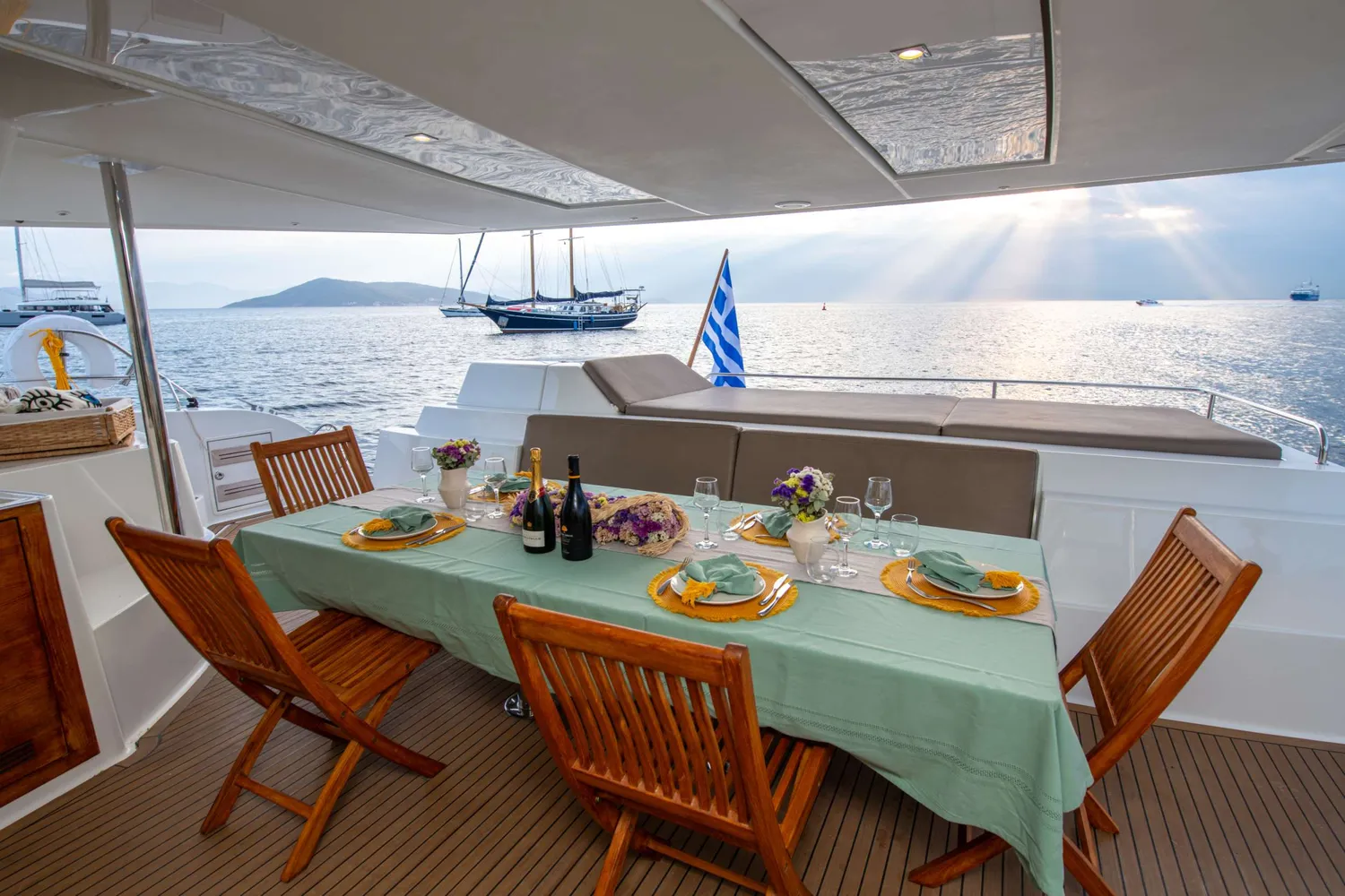 yacht-558002