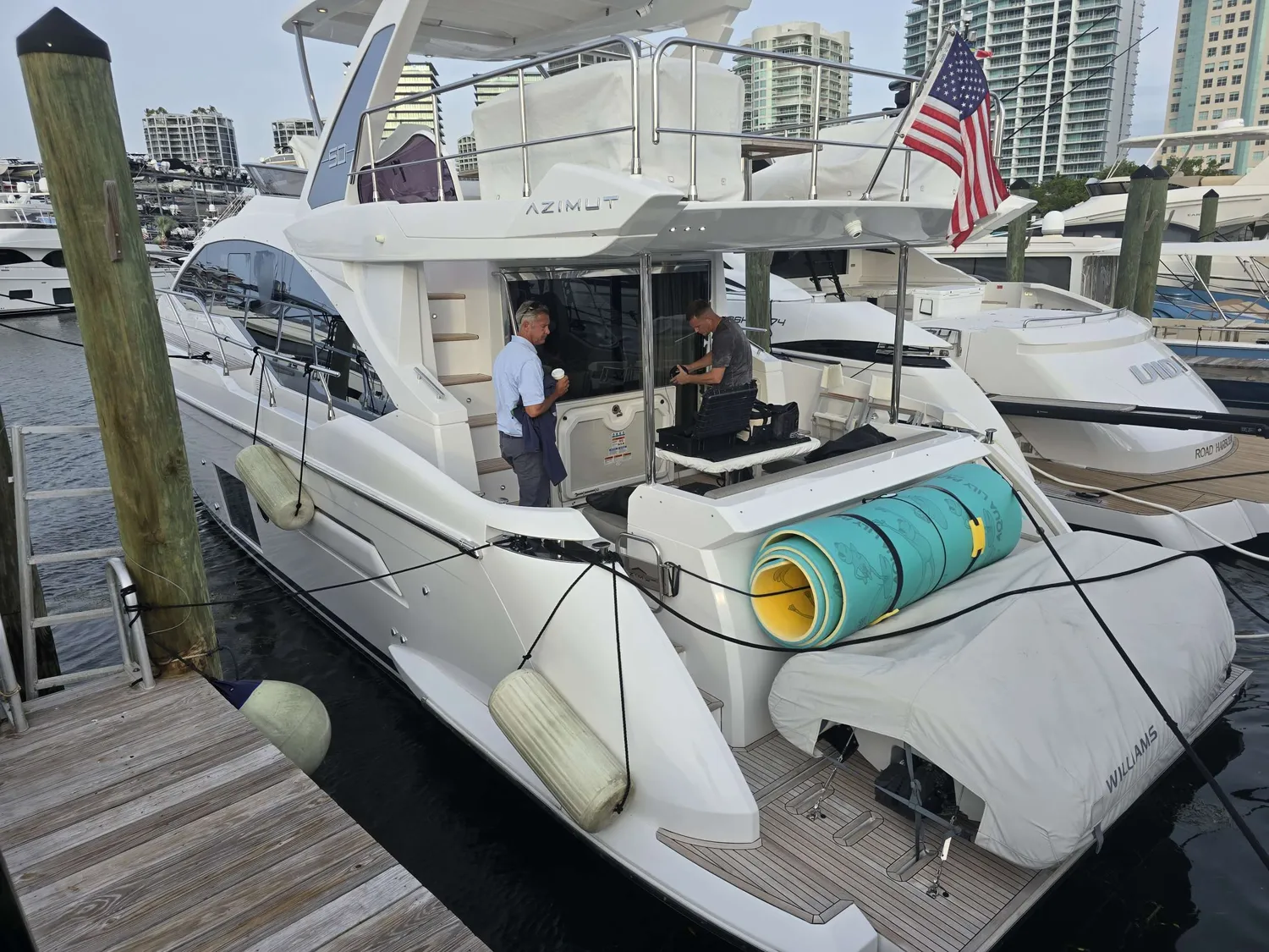 yacht-579126