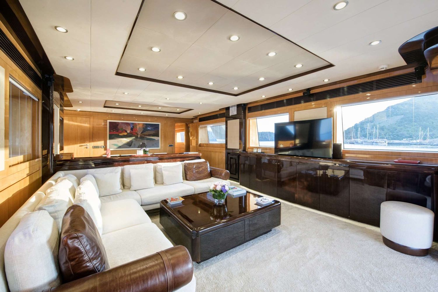 yacht-550699