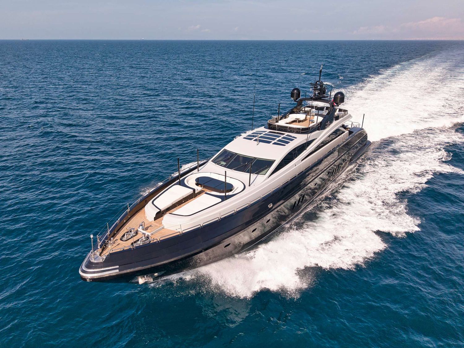 yacht-550835