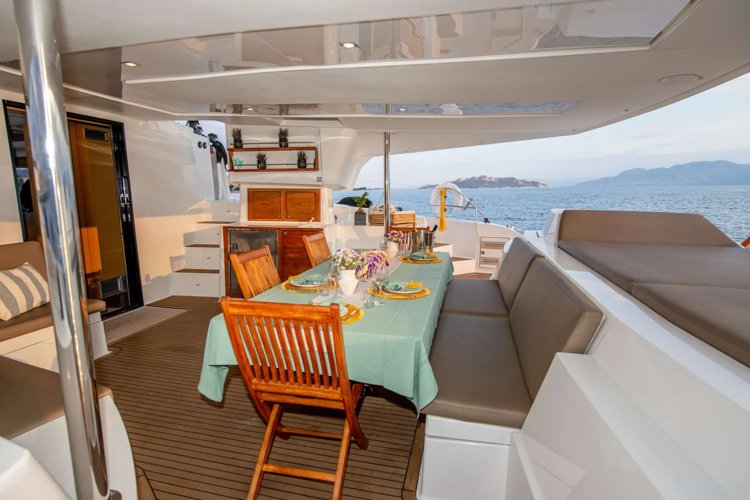 yacht-557999