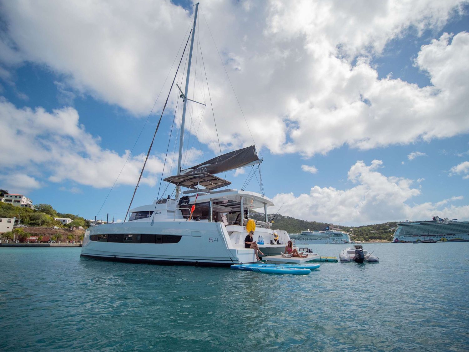 yacht-549449