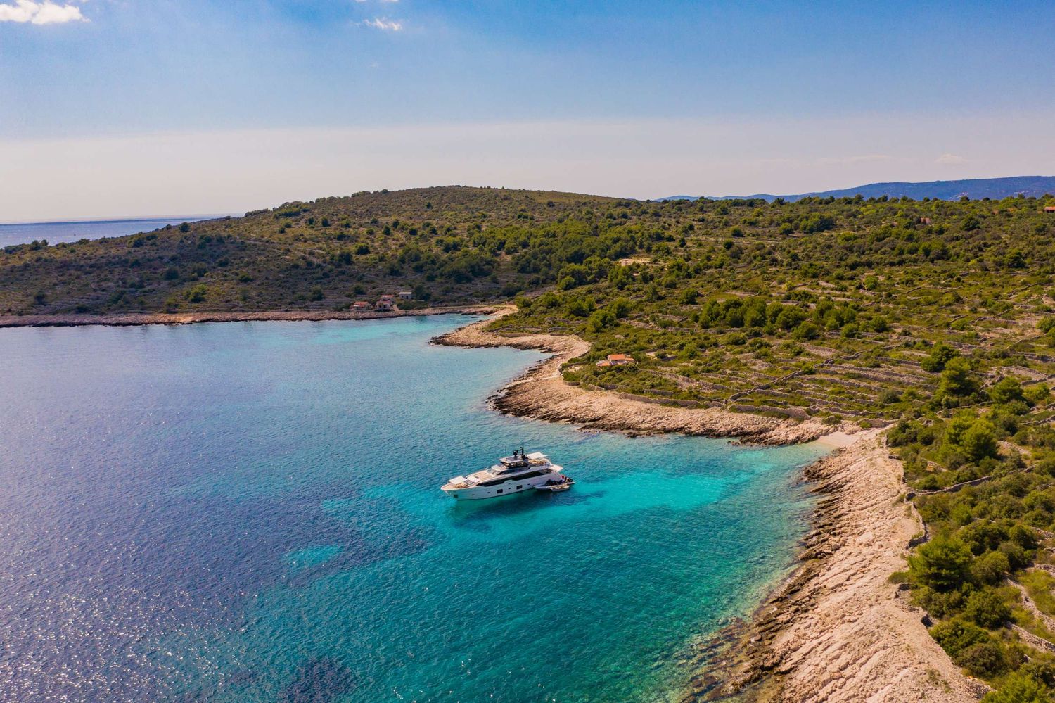 yacht-550171