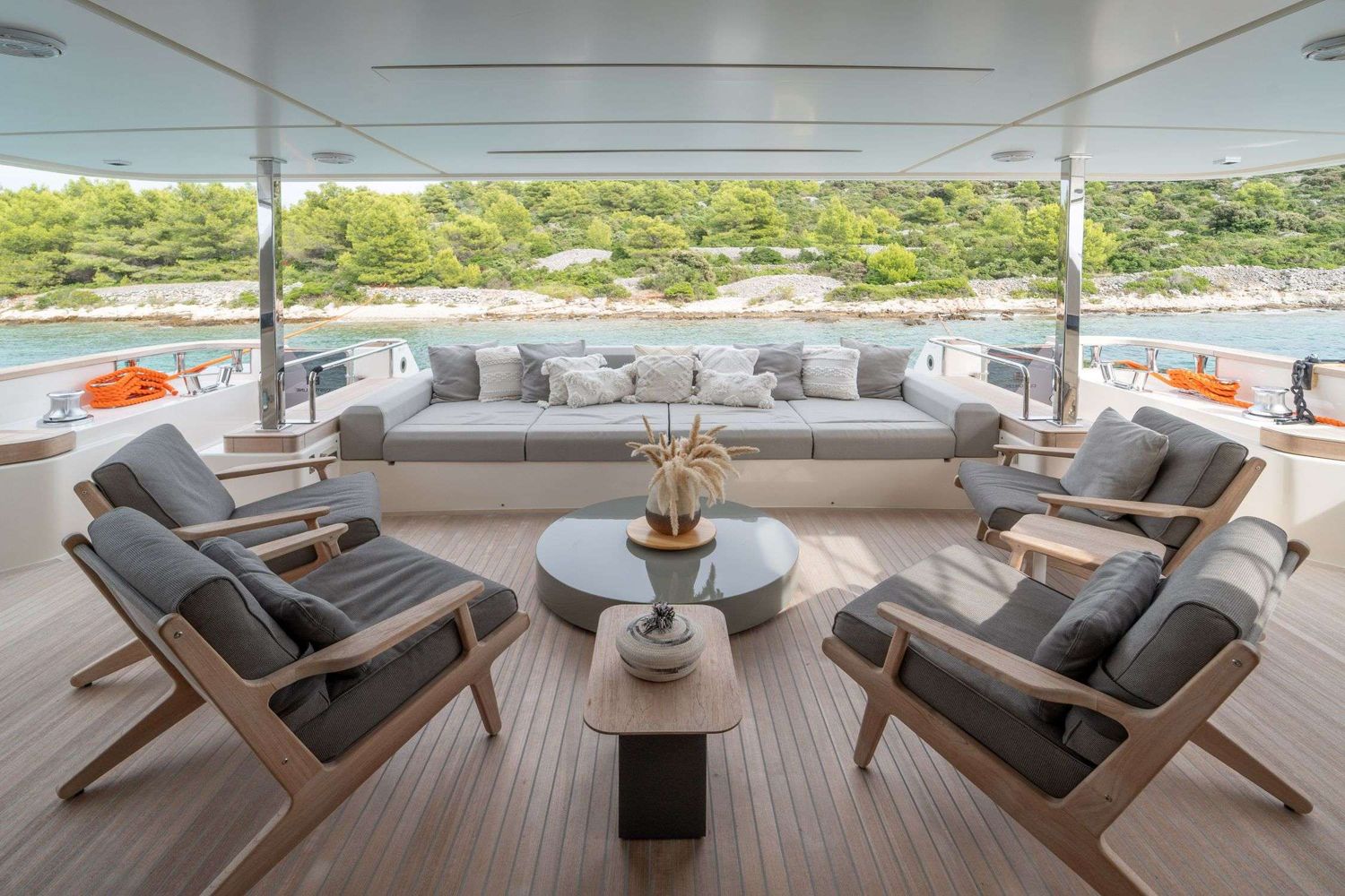 yacht-550245