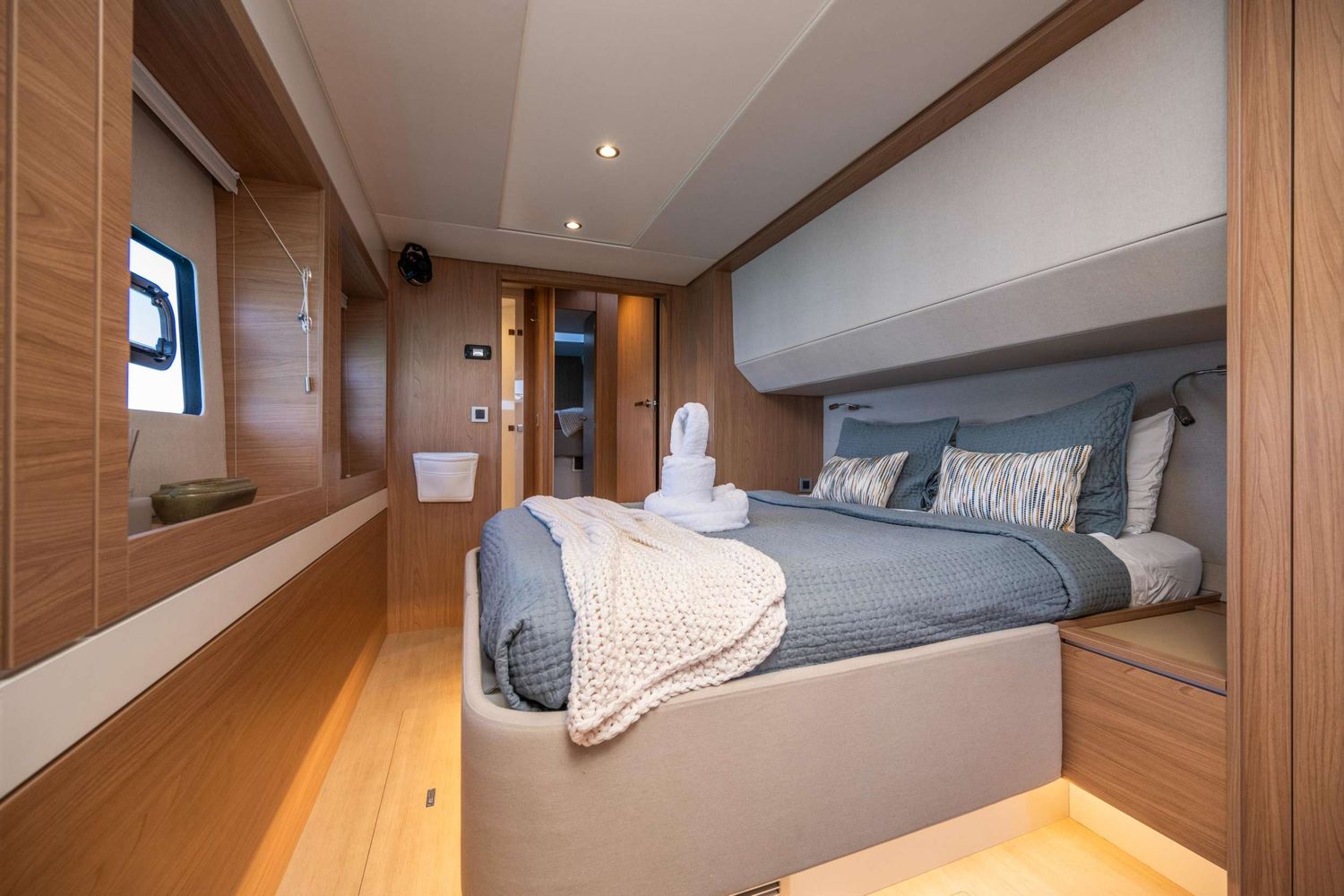 yacht-559357