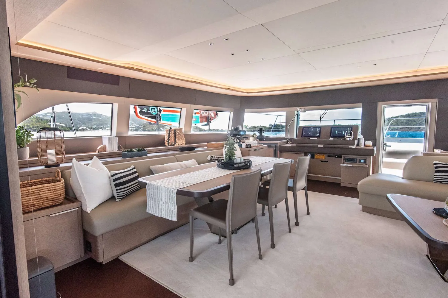 yacht-565786