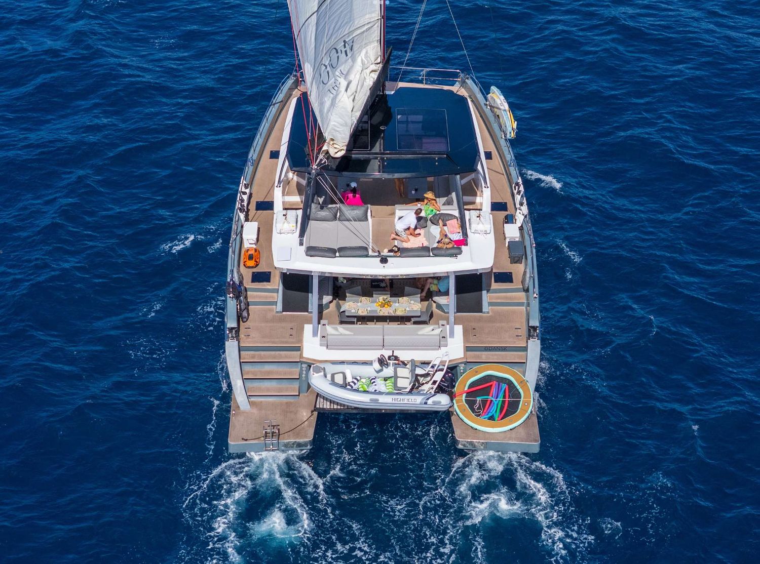 yacht-549391
