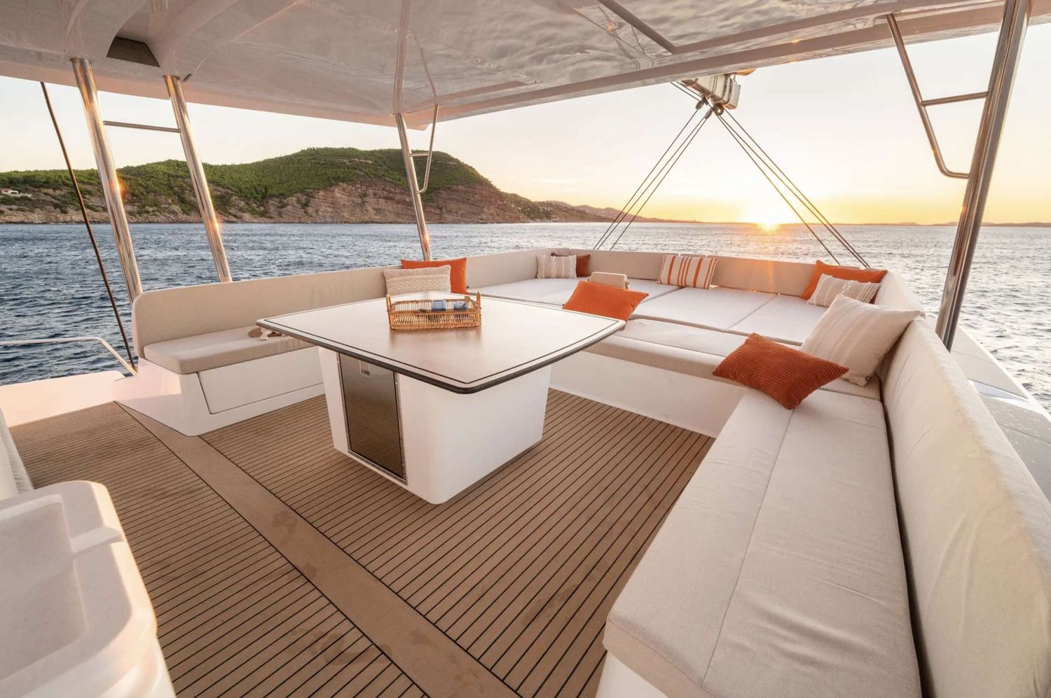 yacht-551192