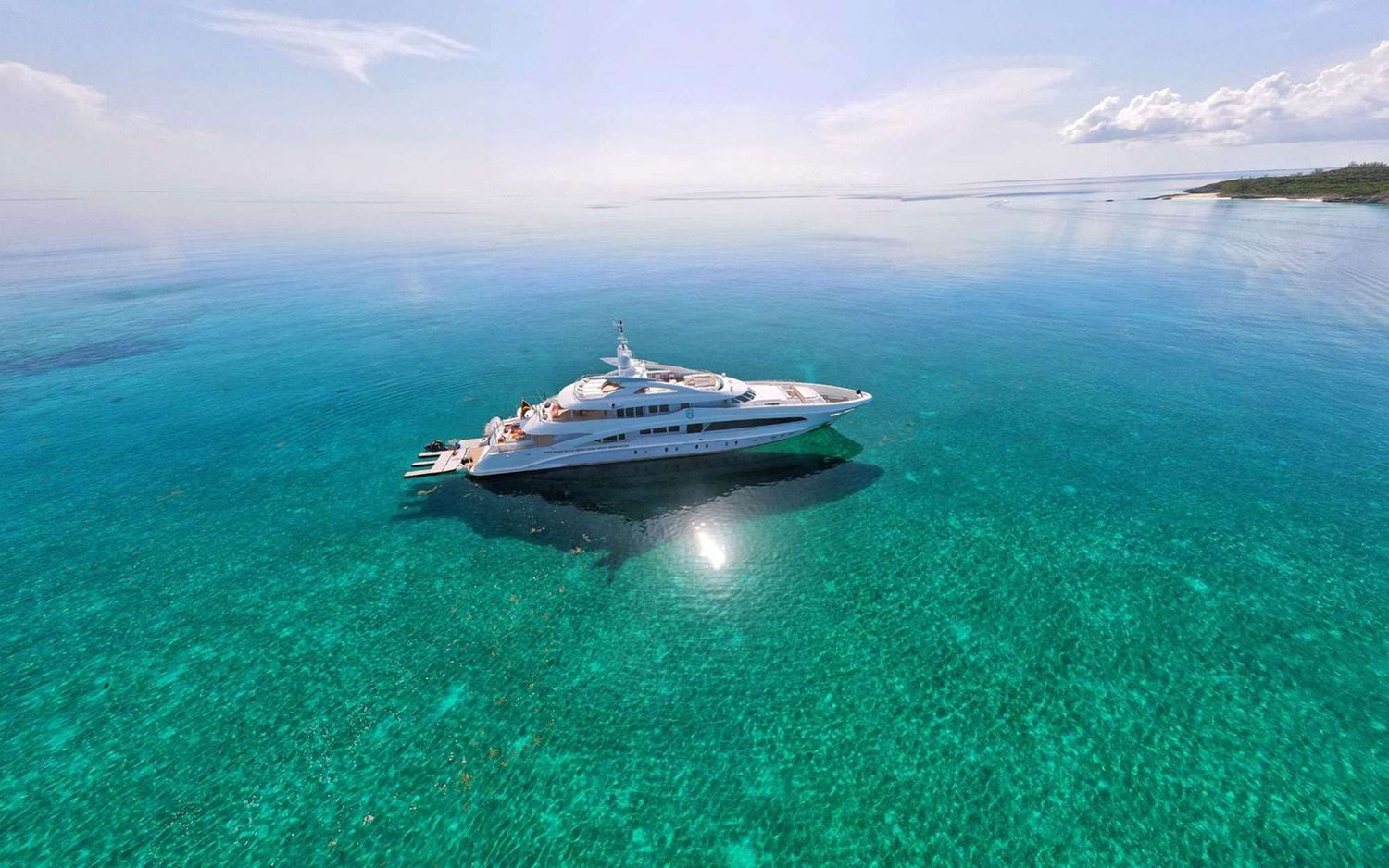 yacht-551313