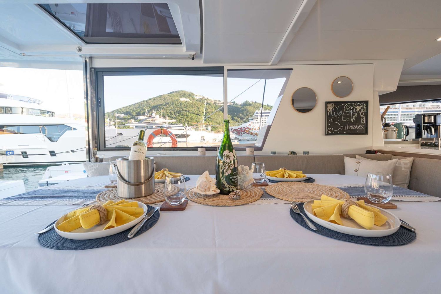 yacht-549748