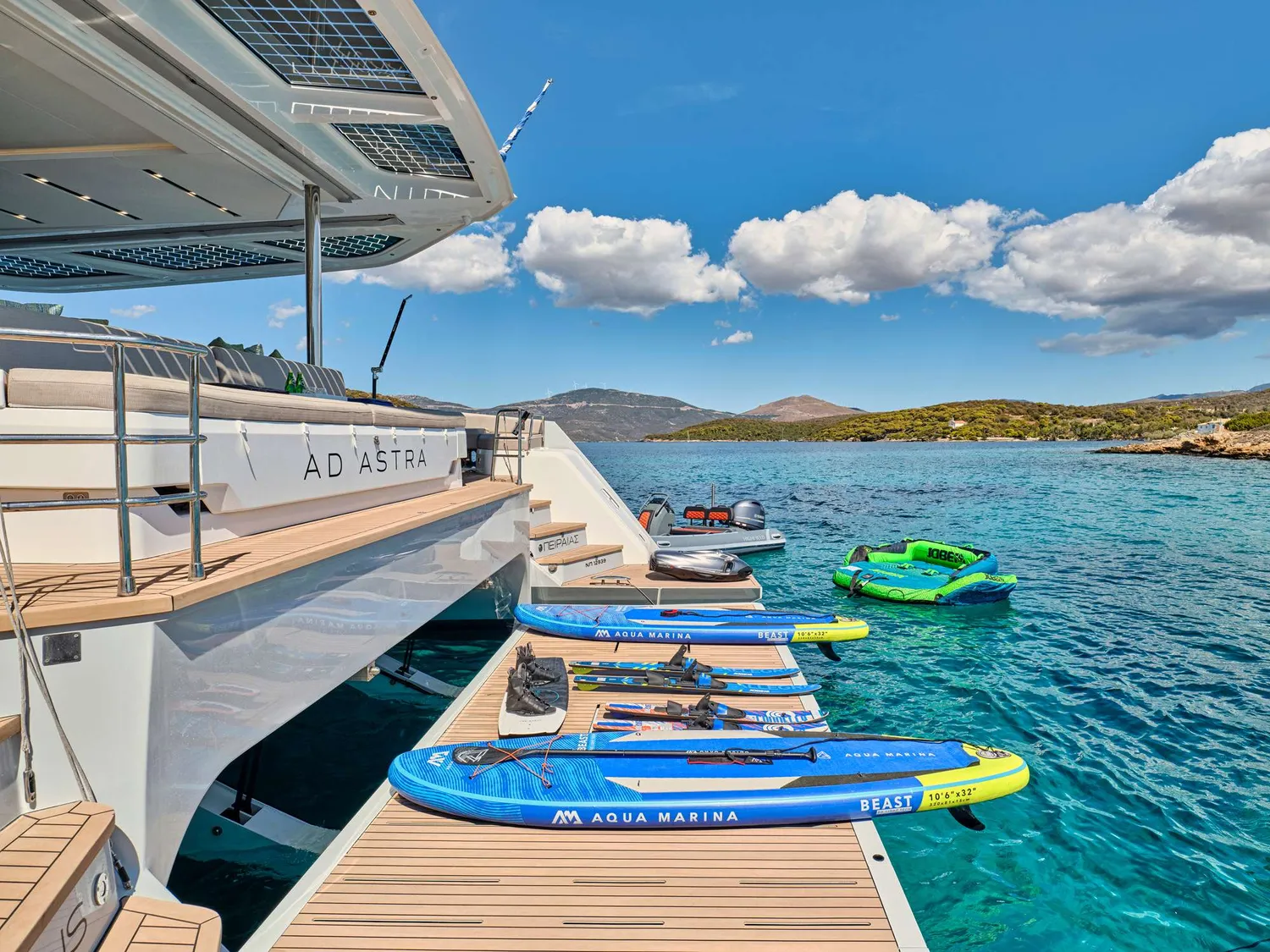 yacht-572295