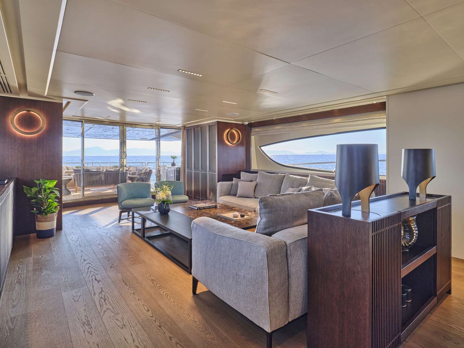 yacht-550861