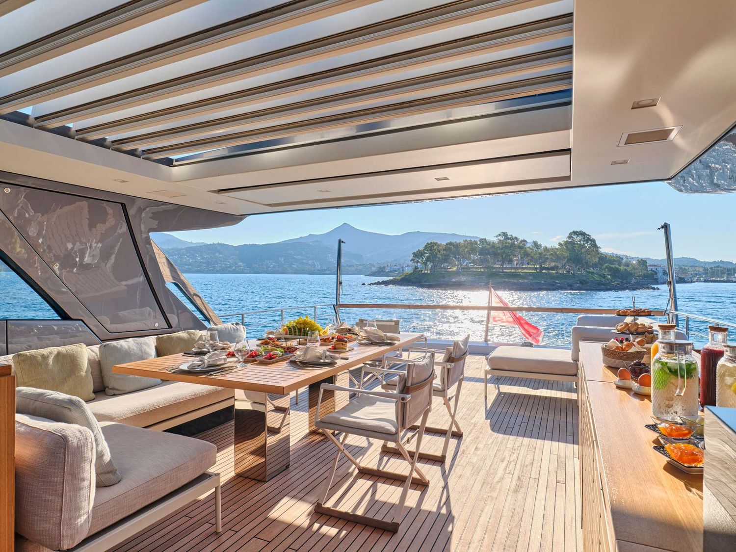 yacht-550455