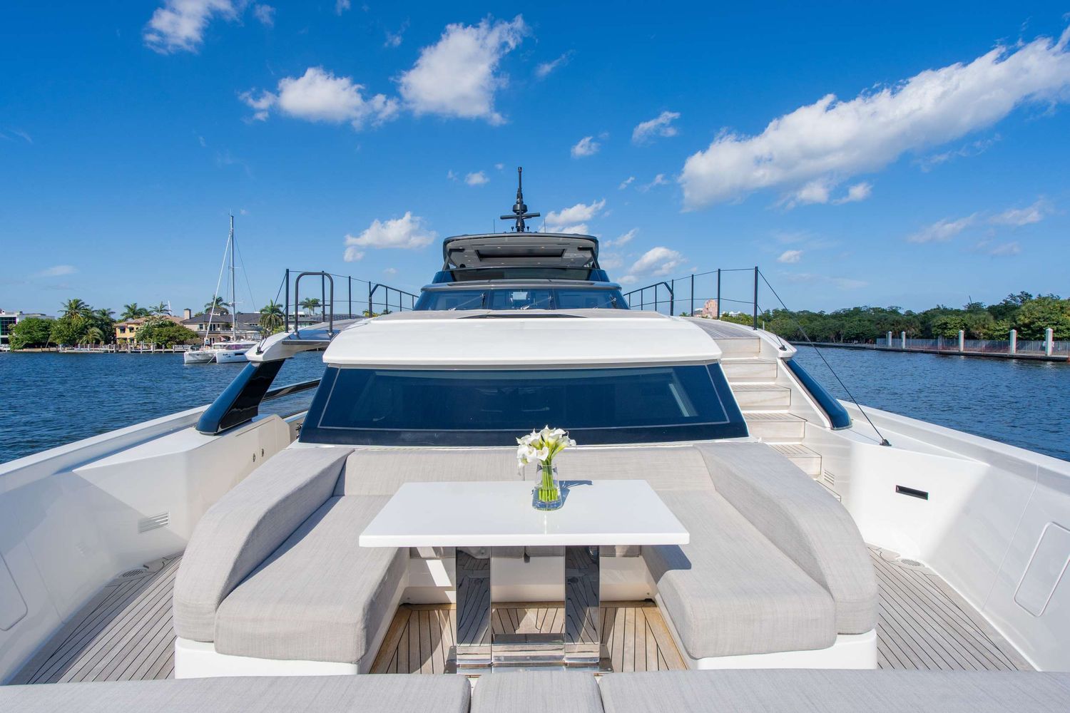 yacht-550556