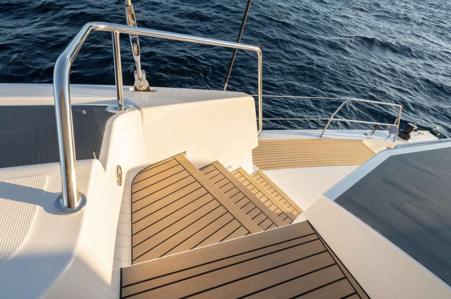 yacht-551197