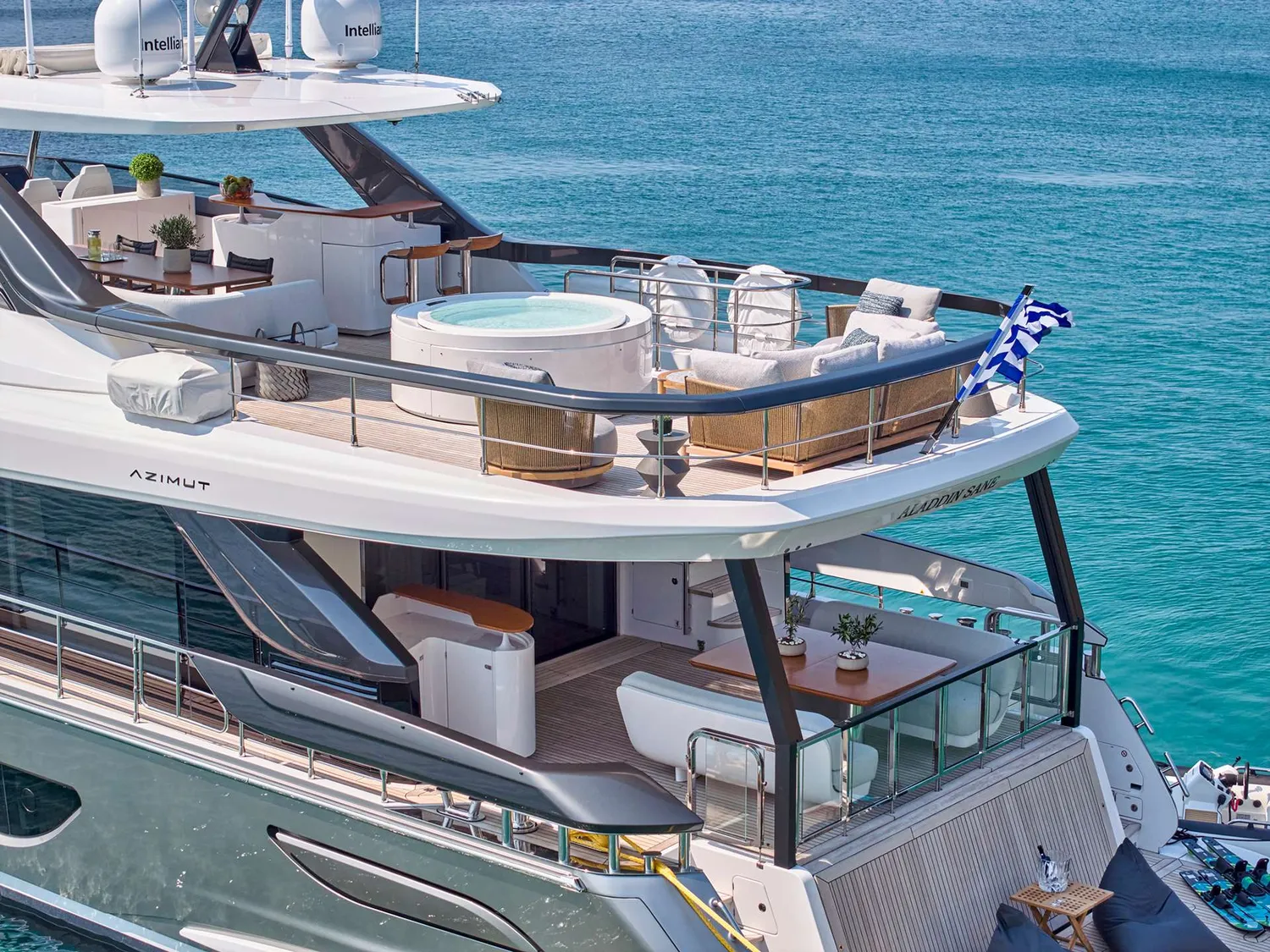 yacht-583485