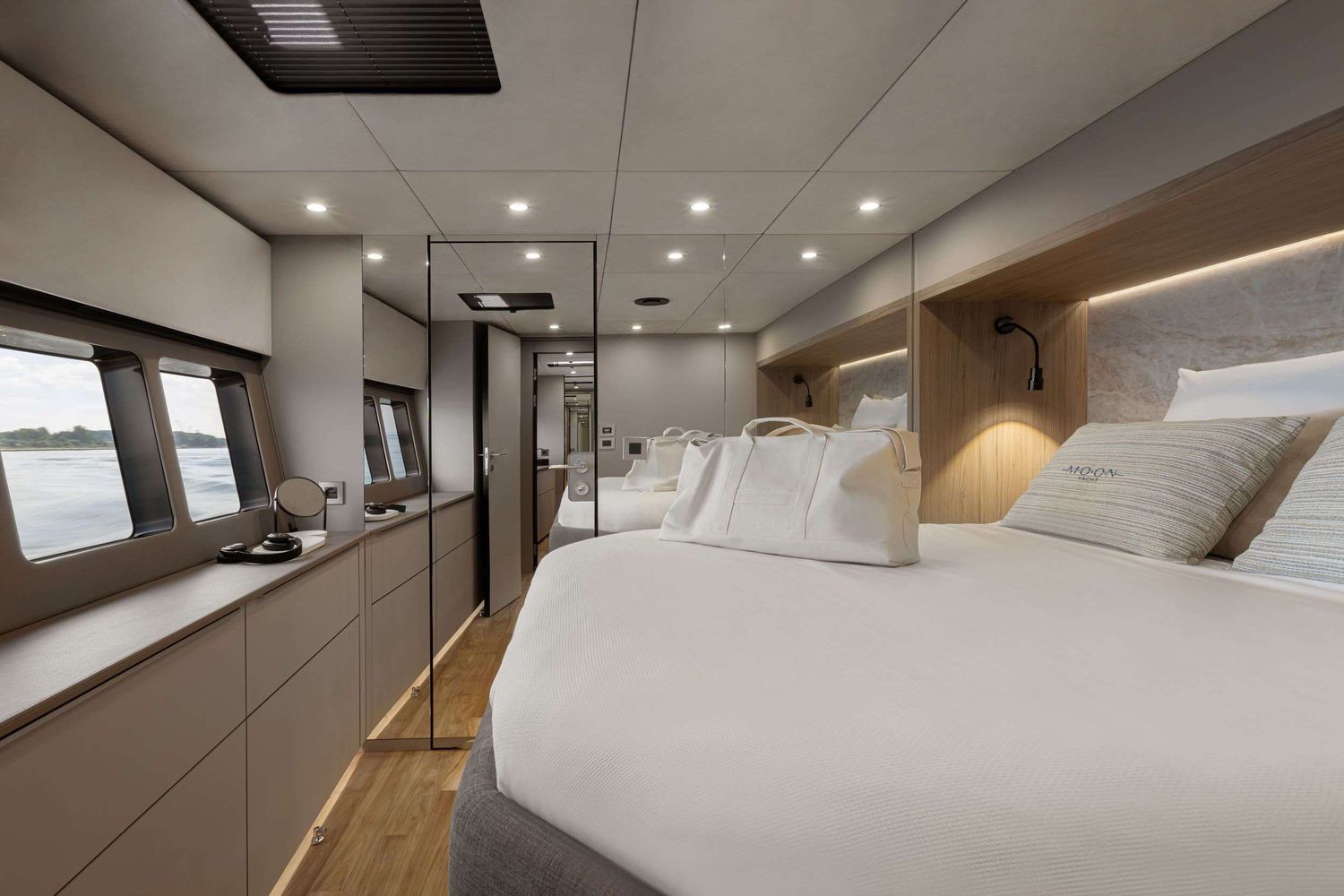 yacht-549380