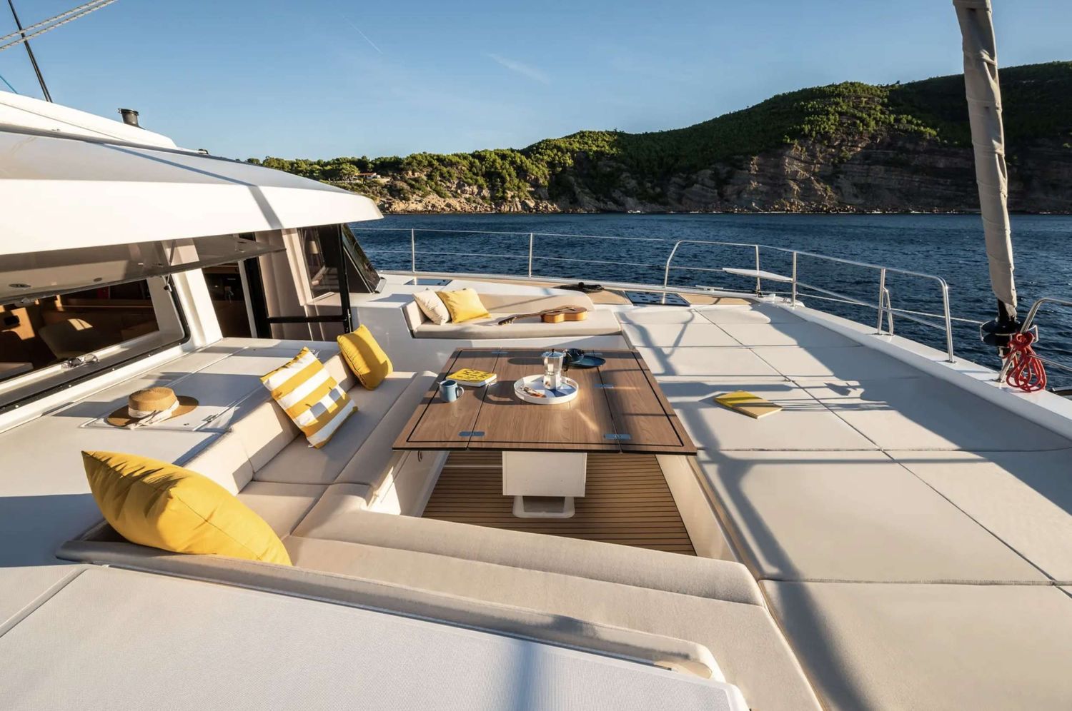 yacht-551191