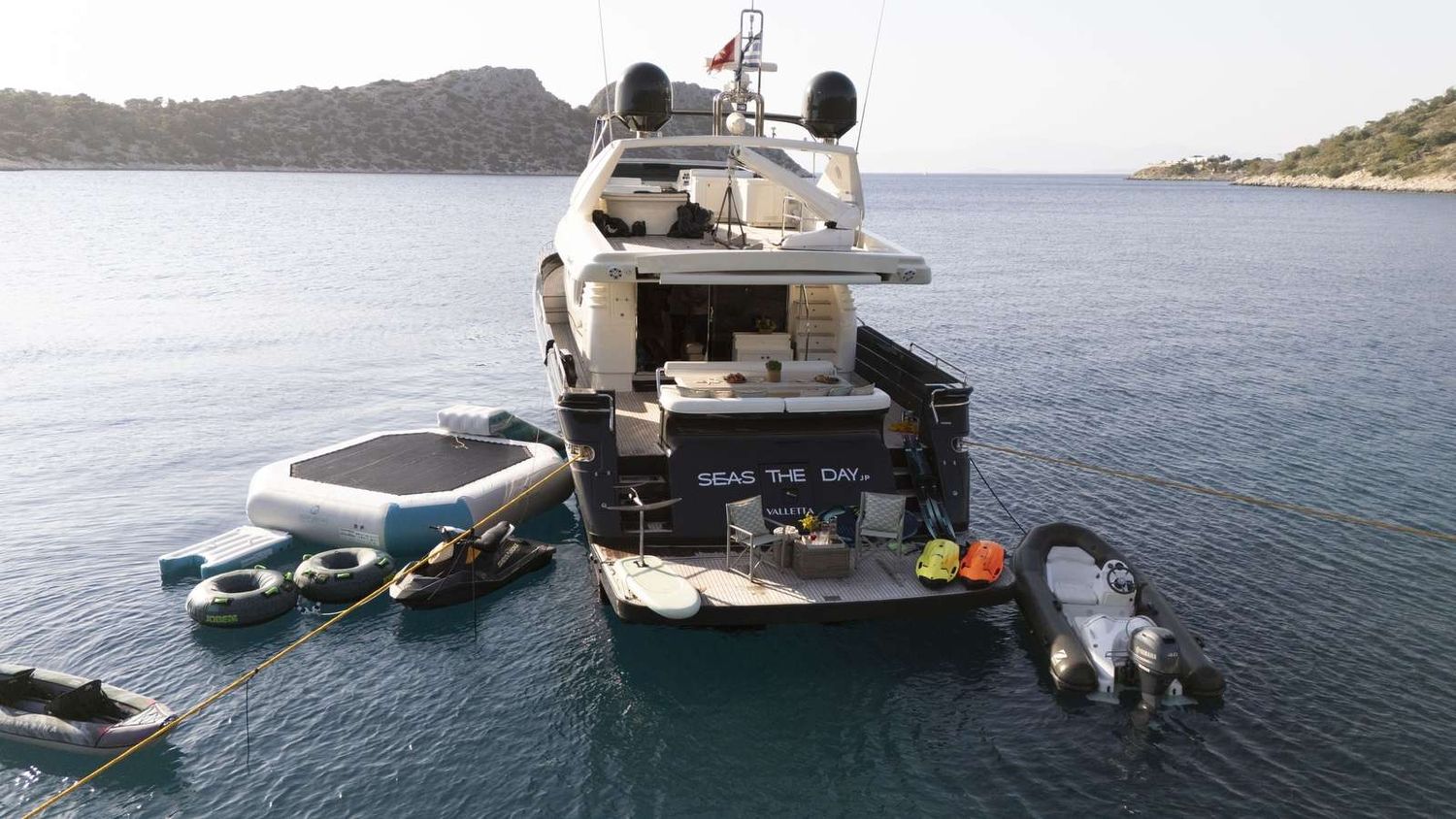 yacht-550848